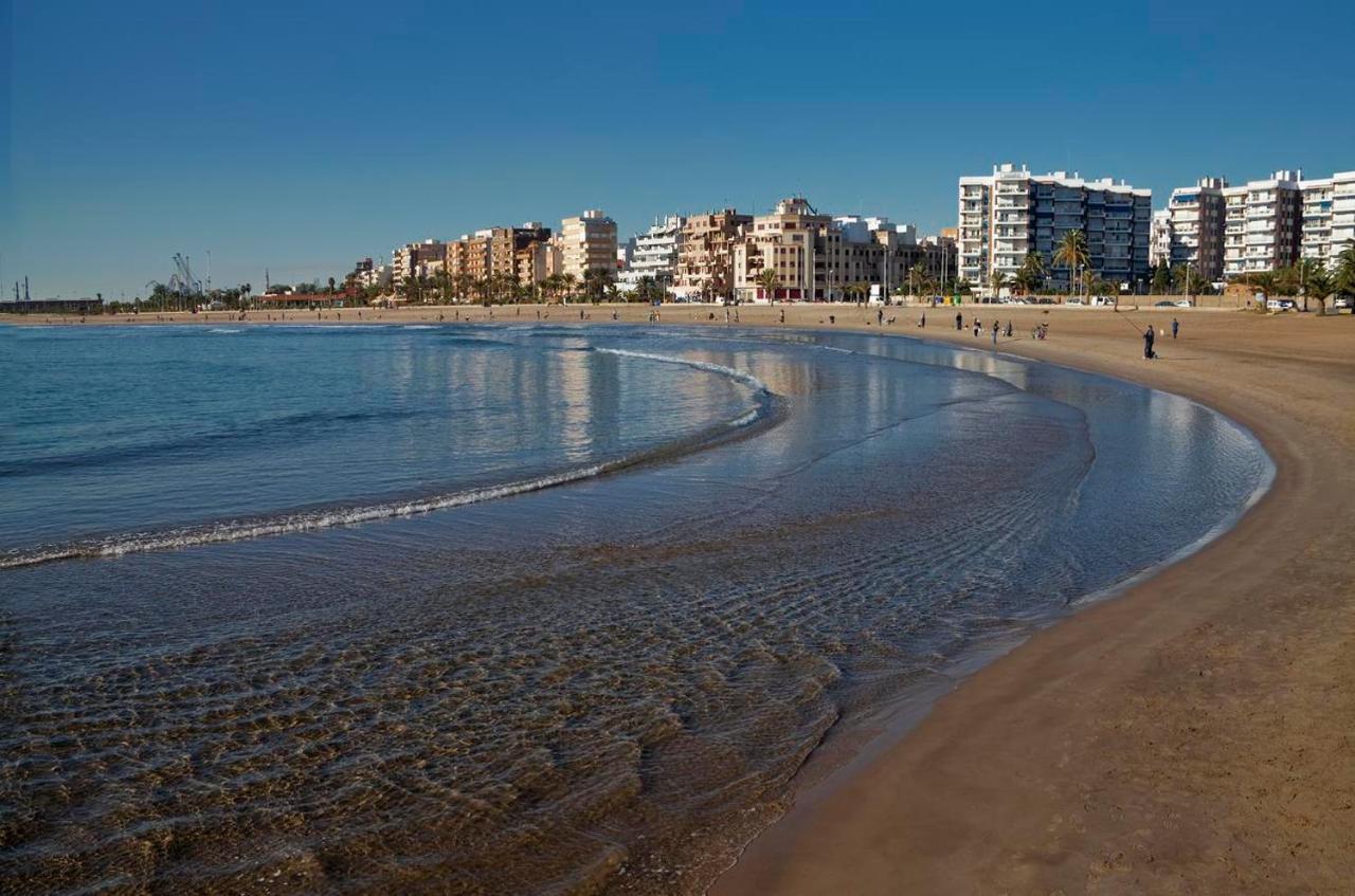 Uim Mediterraneo Poeta 4 Wifi Puerto de Sagunto Bagian luar foto