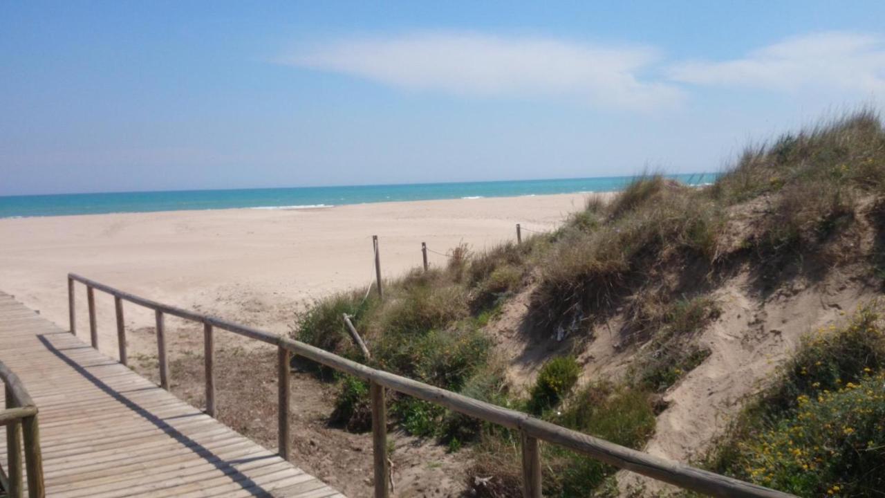 Uim Mediterraneo Poeta 4 Wifi Puerto de Sagunto Bagian luar foto